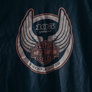 2008 Wisconsin “105 Years” Harley Davidson Vintage Tee 
XL Black & Orange